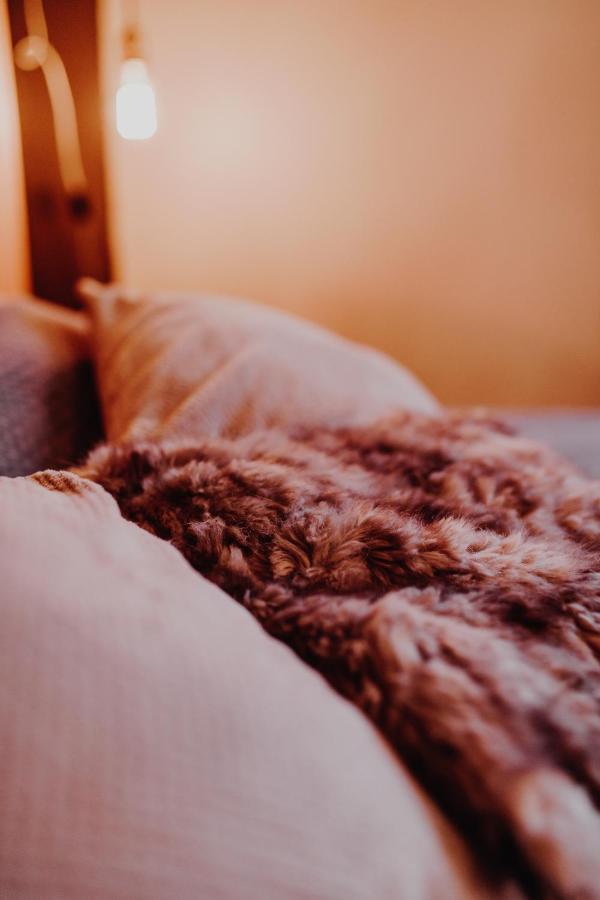 At Home - Jacuzzi Privatif Gesves エクステリア 写真